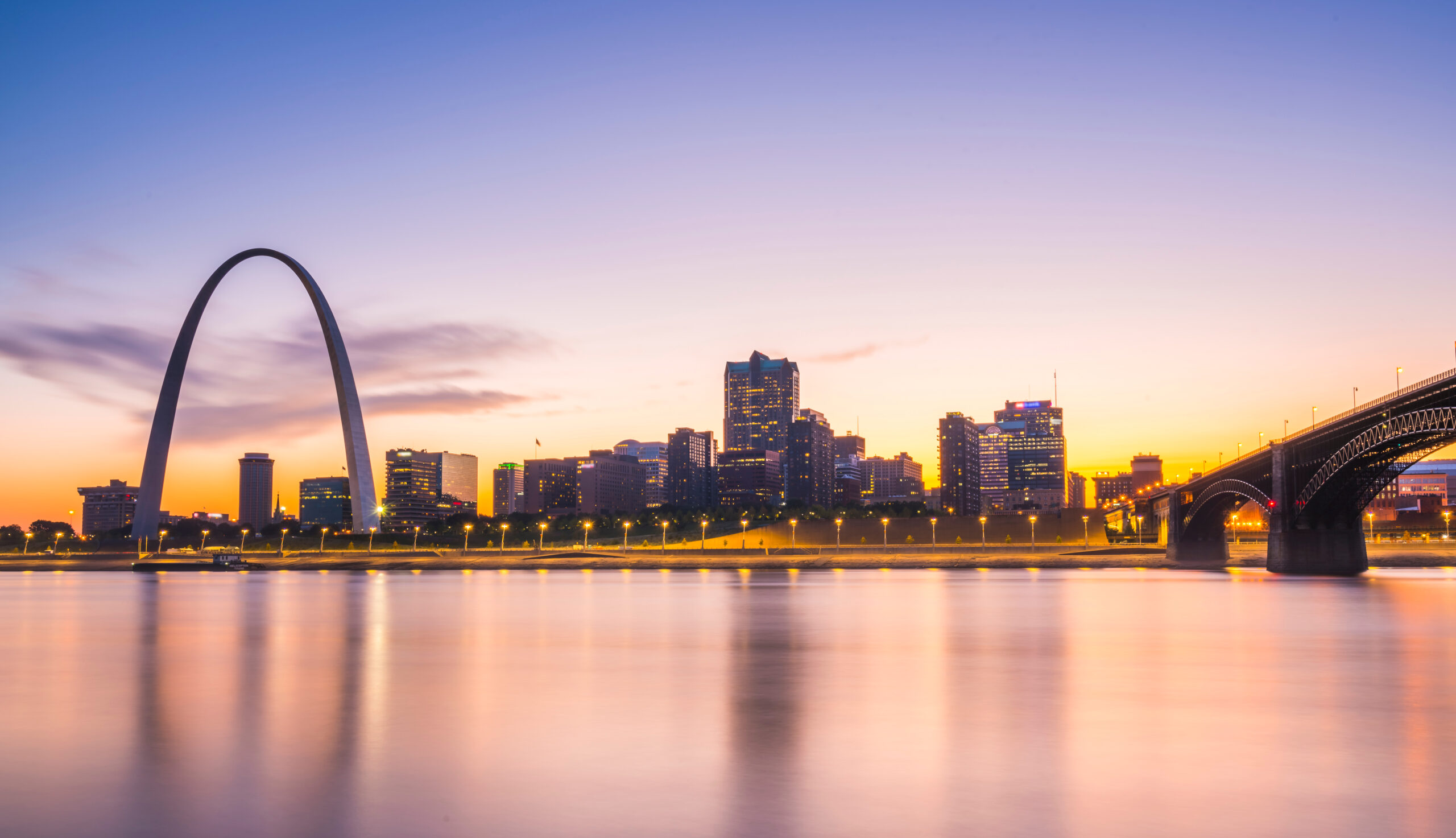 St. louis skyline at sunset